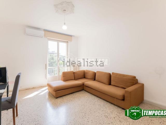 Appartamento in vendita di 94 m² in Via San Girolamo Emiliani