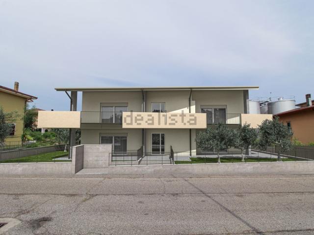 Appartamento in vendita di 94 m² in Via San.Rainaldo