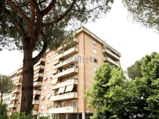Appartamento in vendita di 94 m² in Viale Bruno Rizzieri, 200