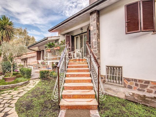 Appartamento in vendita di 94 m² in Viale dei Romagnoli, 2294
