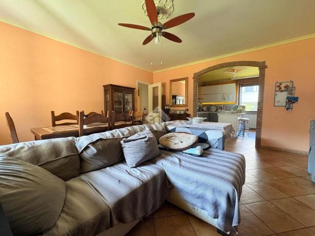 Appartamento in vendita di 94 m² in Viale Europa, 16