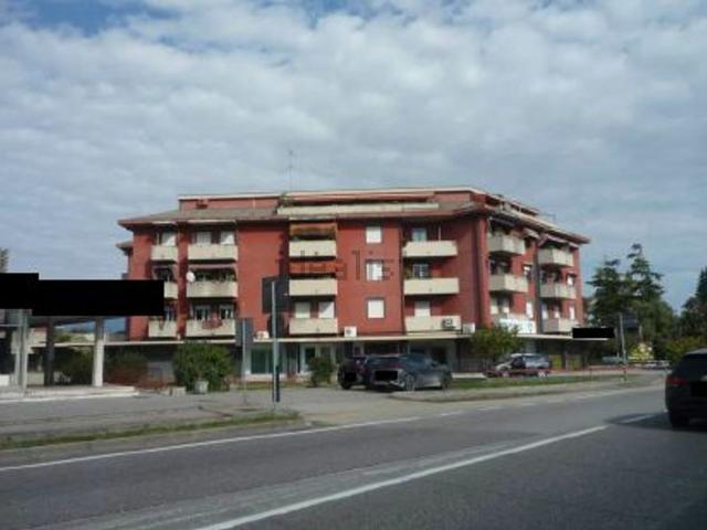 Appartamento in vendita di 94 m² in Viale Italia, 113