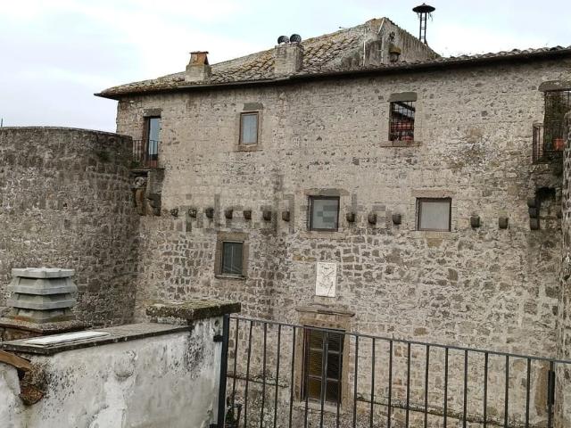 Appartamento in vendita di 95 m² in Borgo di Sotto, 1