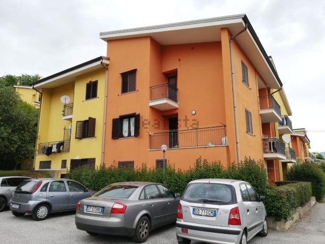 Appartamento in vendita di 95 m² in Contrada Chiodo, 46