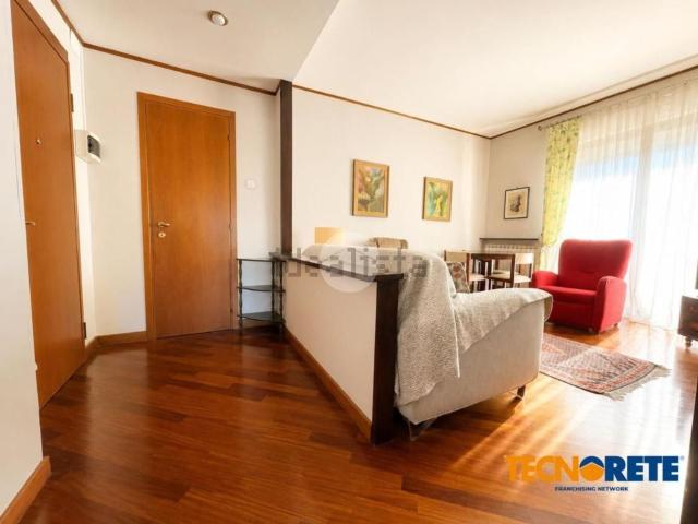 Appartamento in vendita di 95 m² in Corso Nazionale, 147