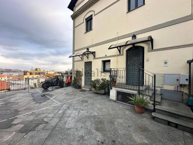 Appartamento in vendita di 95 m² in Corso degli Inglesi