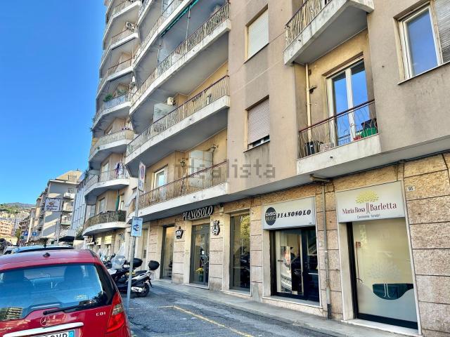 Appartamento in vendita di 95 m² in Corso Europa, 105