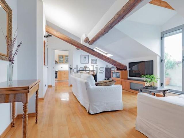 Appartamento in vendita di 95 m² in Corso Lodi