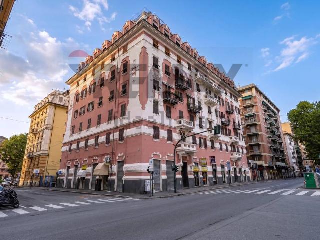 Appartamento in vendita di 95 m² in Corso Sardegna, 58