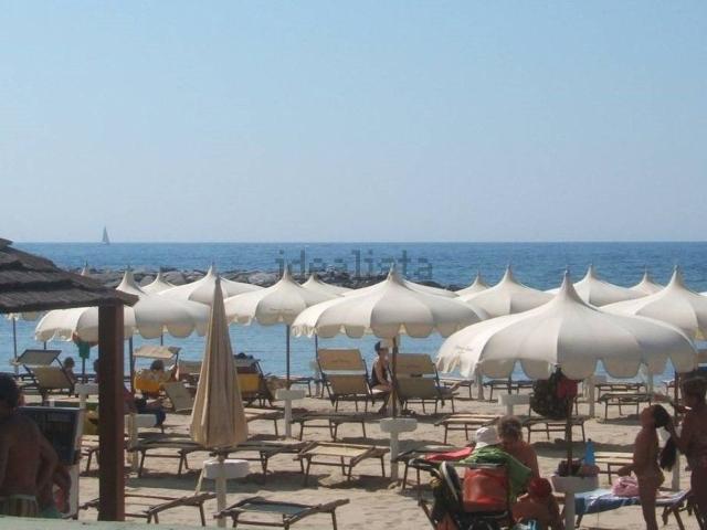 Appartamento in vendita di 95 m² in Lungomare di Levante