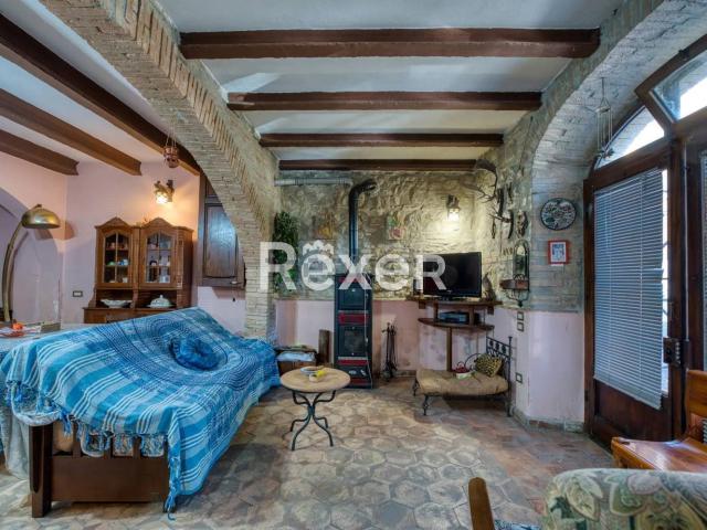 Appartamento in vendita di 95 m² in Piazza 4 Novembre, 2