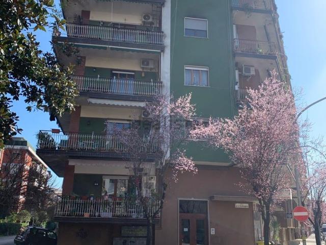 Appartamento in vendita di 95 m² in Piazza Pier Carlo Restagno, 1