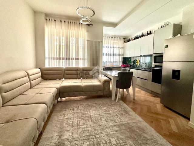 Appartamento in vendita di 95 m² in Piazza Risorgimento, 6