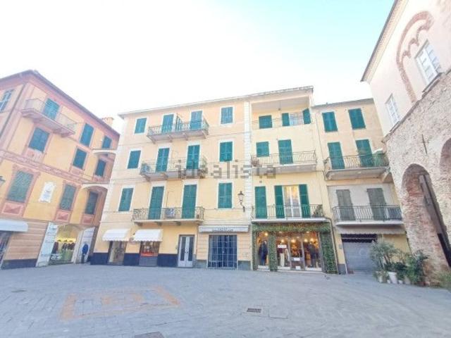 Appartamento in vendita di 95 m² in Piazza Rocca