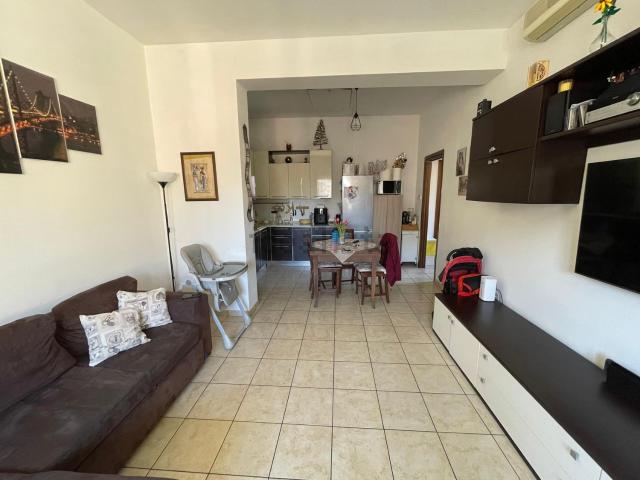 Appartamento in vendita di 95 m² in Strada Albareto, 698