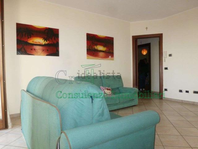 Appartamento in vendita di 95 m² in Strada Statale 526 dell&apos Est Ticino