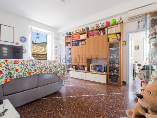 Appartamento in vendita di 95 m² in Vico Lavagna