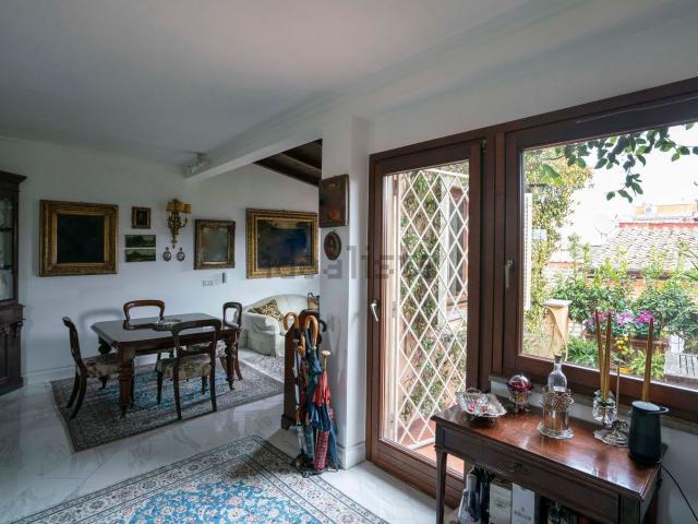 Appartamento in vendita di 95 m² in Vicolo del Leopardo, 24