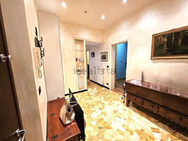 Appartamento in vendita di 95 m² in Via Teodoro II di Monferrato