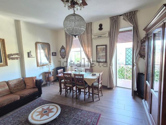 Appartamento in vendita di 95 m² in Via Terenzio