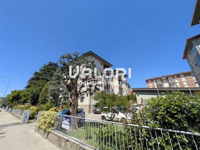 Appartamento in vendita di 95 m² in Via Tomaso Dal Pozzo, 35