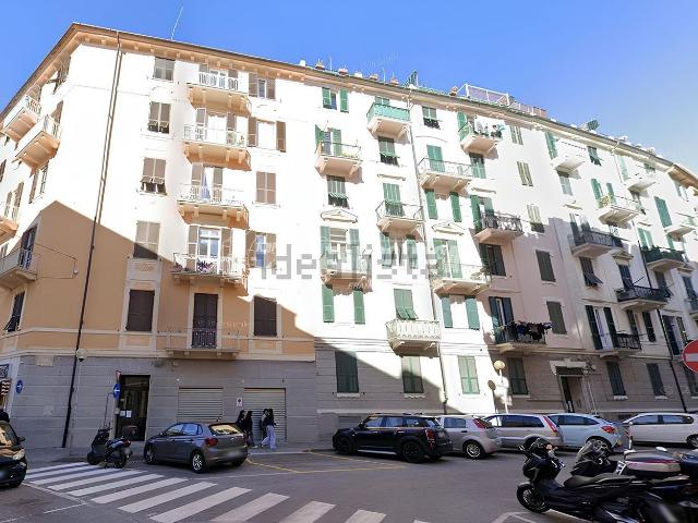 Appartamento in vendita di 95 m² in Via Tommaso Belloro, 3