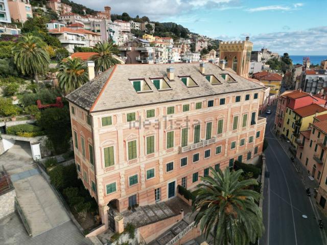 Appartamento in vendita di 95 m² in Via Torino, 61
