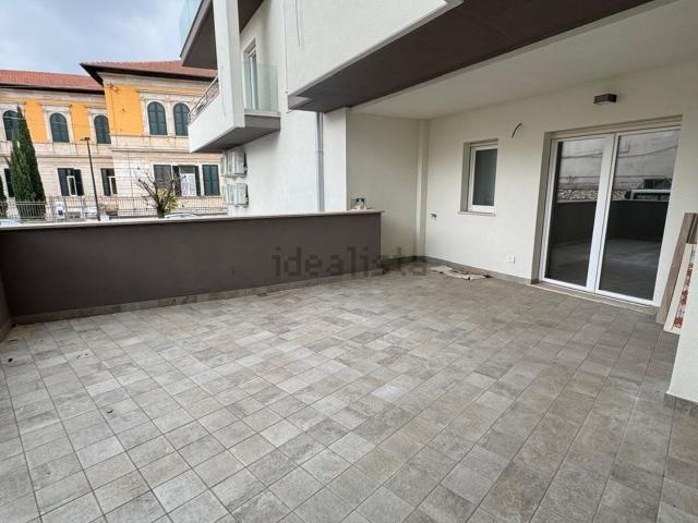 Appartamento in vendita di 95 m² in Via Trieste