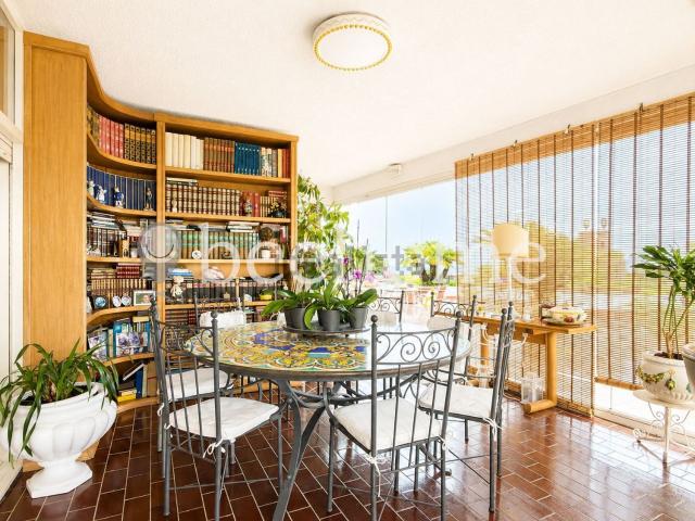 Appartamento in vendita di 95 m² in Via Trionfale, 14159