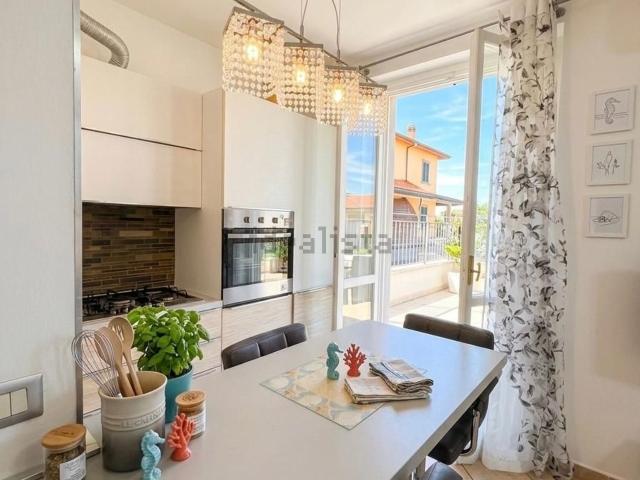 Appartamento in vendita di 95 m² in Via Ugo Botti