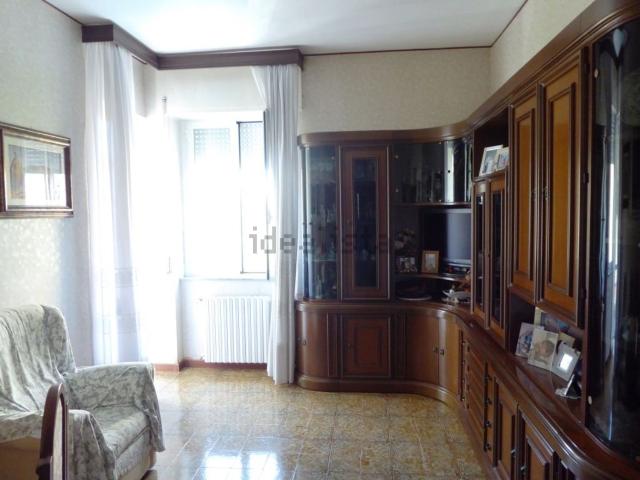 Appartamento in vendita di 95 m² in Via Umbria