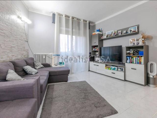 Appartamento in vendita di 95 m² in Via Val Lagarina, 49