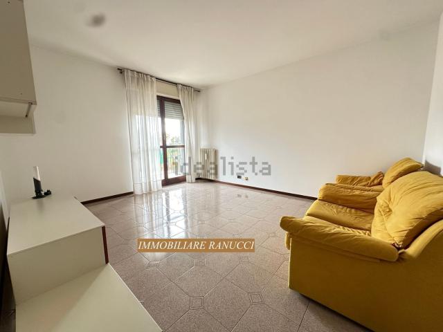 Appartamento in vendita di 95 m² in Via Vincenzo Bellini, 37