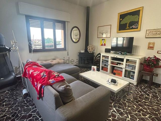 Appartamento in vendita di 95 m² in Via Vincenzo Santini