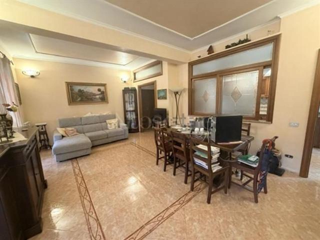 Appartamento in vendita di 95 m² in Via Virgilio