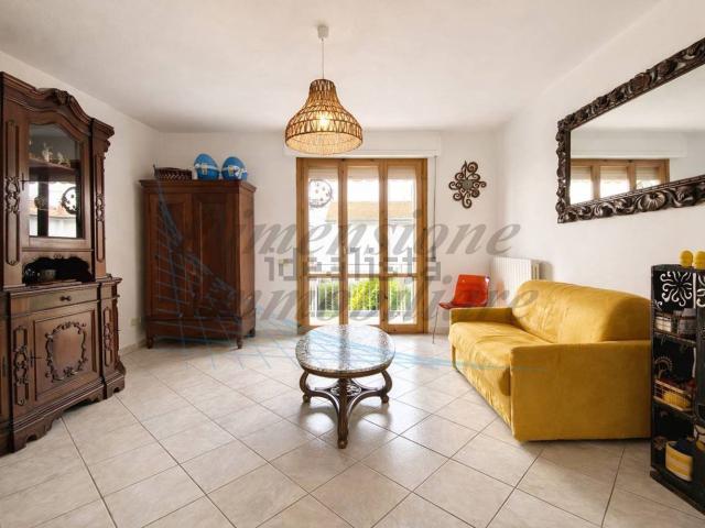 Appartamento in vendita di 95 m² in Via Vittorio Veneto, 18