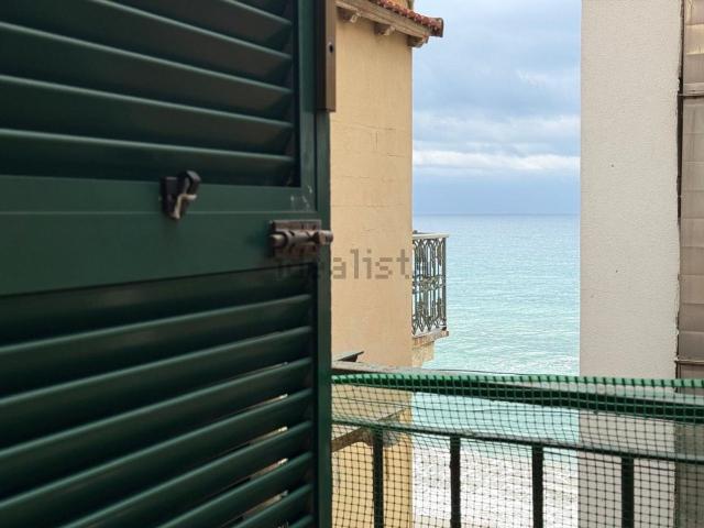 Appartamento in vendita di 95 m² in Via Vittorio Veneto