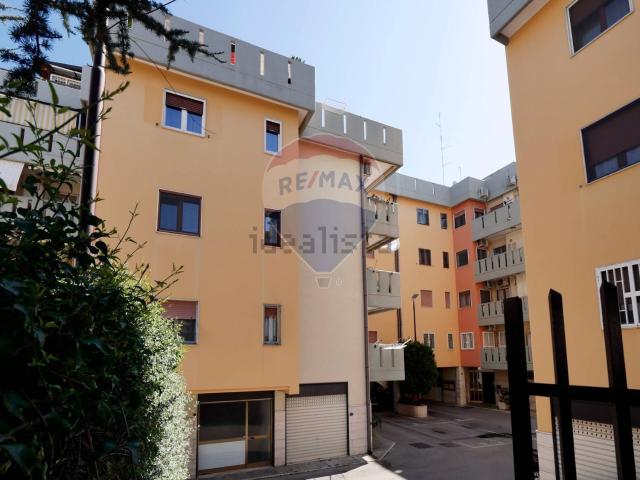 Appartamento in vendita di 95 m² in Via Vittorio Bottego, 31