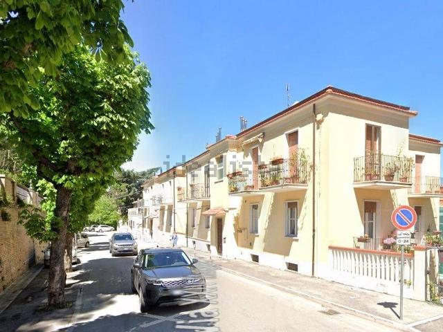 Appartamento in vendita di 95 m² in Via XXIV Maggio, 7