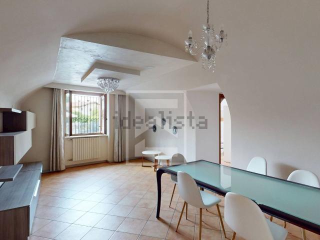 Appartamento in vendita di 95 m² in Via XXV Aprile, 7