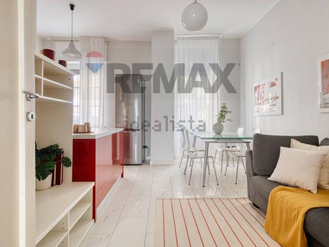 Appartamento in vendita di 95 m² in Via Achille Zezon, 8