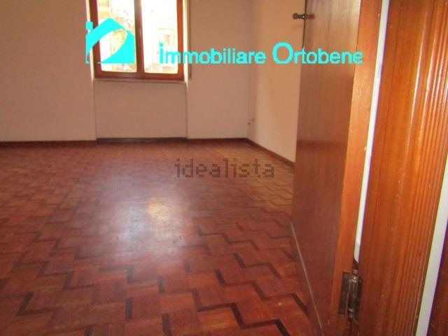 Appartamento in vendita di 95 m² in Via Alberto Lamarmora