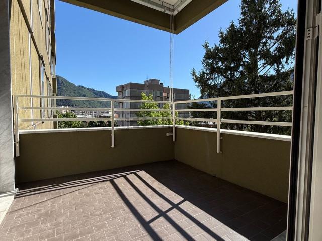 Appartamento in vendita di 95 m² in Via Alcide de Gasperi