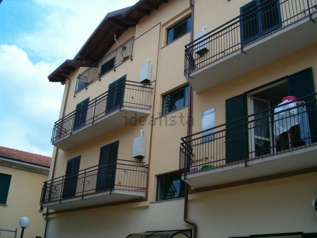 Appartamento in vendita di 95 m² in Via ALESSANDRO MANZONI, 10