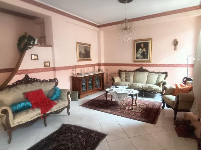 Appartamento in vendita di 95 m² in Via Alessandro Volta