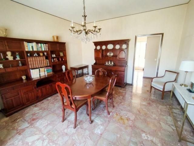 Appartamento in vendita di 95 m² in Via Angelo Massarotti