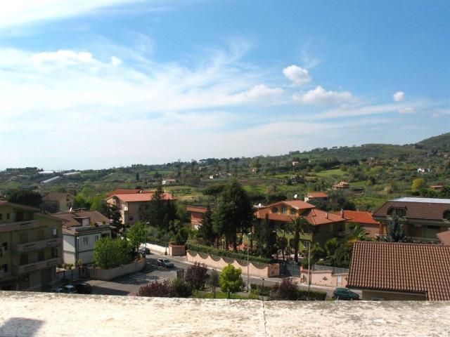 Appartamento in vendita di 95 m² in Via Antonio Gramsci, 99