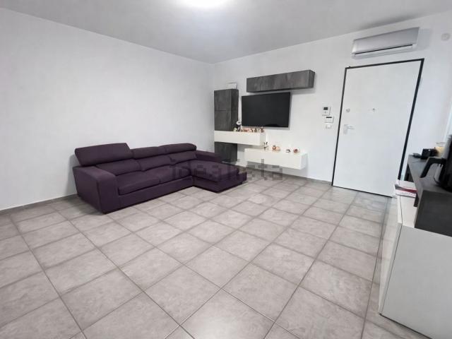 Appartamento in vendita di 95 m² in Via Appia