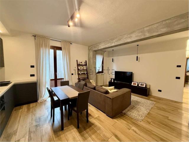 Appartamento in vendita di 95 m² in Via Armando Forghieri, 3