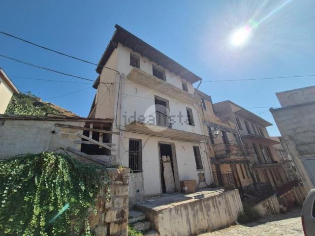 Appartamento in vendita di 95 m² in Via Archimede, 103